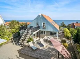 Two-Bedroom Holiday Home In Allinge