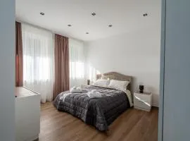 Home One Room Verona Fiera with private bathroom