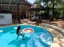 Mawimbi Bungalows