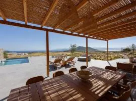 Elevated Villa with Panoramic Sea View