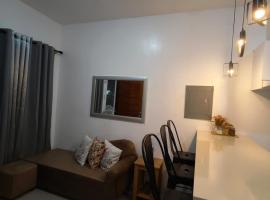 Rapha's Place Joy - A, отель в городе Баколод