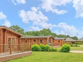 Langmere Lakes Lodges