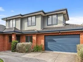 Domi Rentals - The Stockdale Home