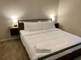 Spring Modern 2B2B king Fully equipped Long term