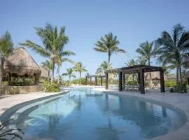 The Ocean Breeze Getaway at BocaMar