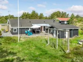 Three-Bedroom Holiday Home Sæby 05