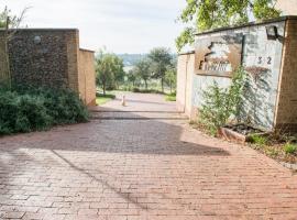 Emzini Apartments, hotel near World of Golf, Midrand