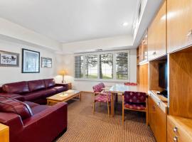 Palisades Tahoe Lodge Rentals Studio #115, hotel in Olympic Valley