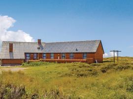 Awesome Home In Thisted With Sauna, hotel a Nørre Vorupør