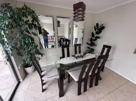 Hermosa Casa en Colina