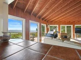 Mountain Retreat Stunning Views Hot Tub Fire Pit