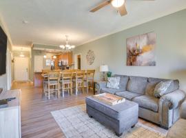7 Mi to Silver Dollar City! Condo with Lake Access, condo din Branson