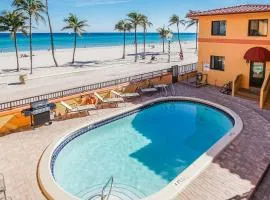 Hollywood Sands Resort