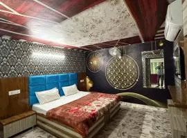Hotel Tejas Near GOLDEN TEMPLE