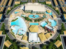 Flats Lacqua diRoma V parque aquático 24h, hotel in Caldas Novas