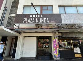 Hotel Plaza Ñuñoa, hotel v destinaci Santiago