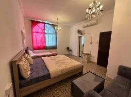 Motel Private Couples Rooms Attached Bathroom & Free Private Parking Hourly Rates Available