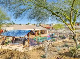 2 Mi to Lake Havasu Poolside Paradise!