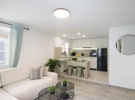 Victoria's Gem - Apartment in the Heart of Corfu Old Town