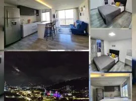 Departamento a pasos del Metro y centro comercial