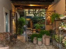 Boutique House in corte storica