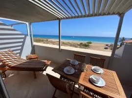 Corallo Beach Front Apartments - By Bobbywashere