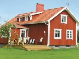 Lovely Home In Bolmsö With Sauna