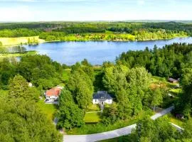 Holiday home SKYLLBERG II