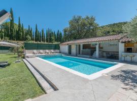 Domaine du Courroussouve, ξενοδοχείο σε Oppede