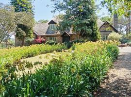 Leleshwa Homestead Cottage - Mweiga: Nyeri şehrinde bir dağ evi