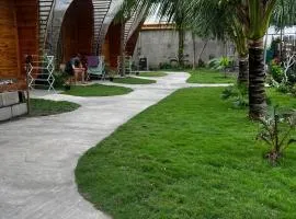 The Backyard Inn