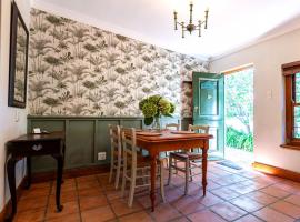 Keerweder Cottages, hotel in Franschhoek