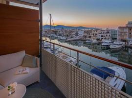 Hotel Port Salins by Pierre & Vacances, hotel v destinaci Empuriabrava