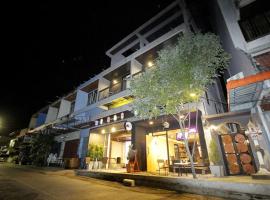 Baan Kieng Guest House Lampang, hotel in Lampang