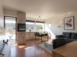 INACTIVE Cozy Apartment Near Metro