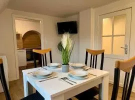 2,5-Zimmer-Dachgeschoss Monteurwohnung
