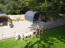 little peru luxury pods and alpaca farm