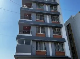 Anahat Host All Shuttler 2BHK 2 Bed AC Appartment