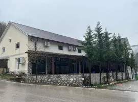 Guest House Besi