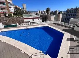 Bajondillo Torremolinos Vistas al mar con piscina