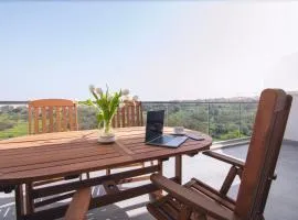 Egħżien Suite A2 Access to Tranquil Shared Pool