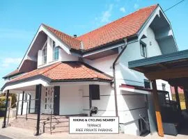Apartments & rooms Ksenya