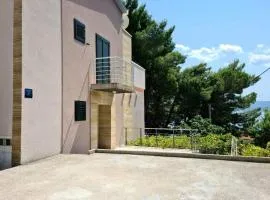House Pine tree