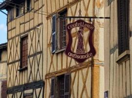Nouveau Maison Typique, hotel en Thiers