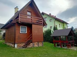 Domek z balią ogrodową
