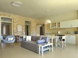 Mary's luxury apartment Plytra 2