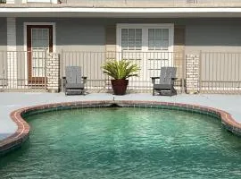2 br washer dryer Near LSU Tiger Stadium