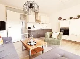 Urlaubsbrise 52 Ameland - schön eingerichtete Wohnung für bis zu 5 Personen - Balkon nach Süden ausgerichtet mit schönem Blick in den Innengarten