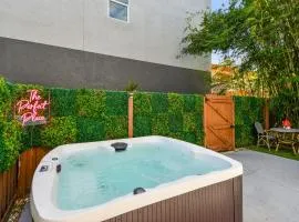 Designer Sun Filled Condo - Walk to Town