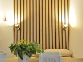 Blu Celeste - by AP Apartment, hotel a Baia Verde